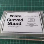 DAISOのアクリルフォトスタンド