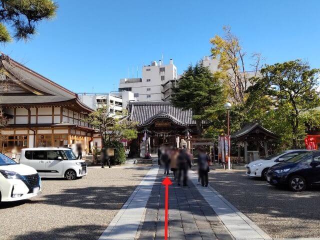 八剱八幡神社の境内の写真